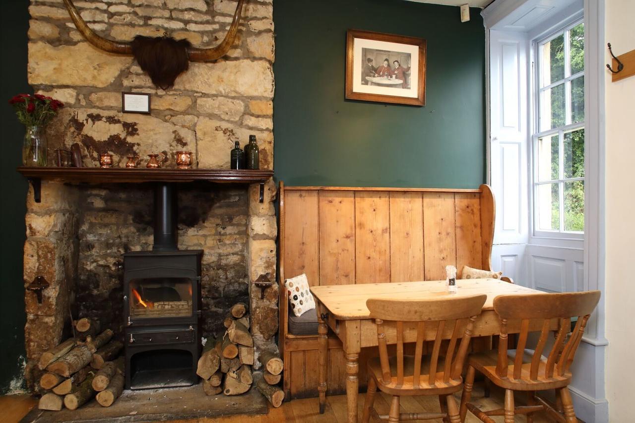 Horse And Groom Moreton-in-Marsh 外观 照片